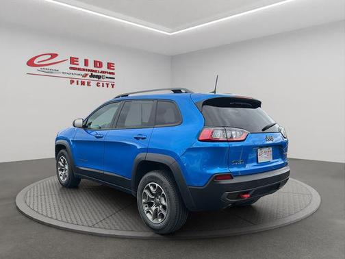 2021 Jeep Cherokee Trailhawk