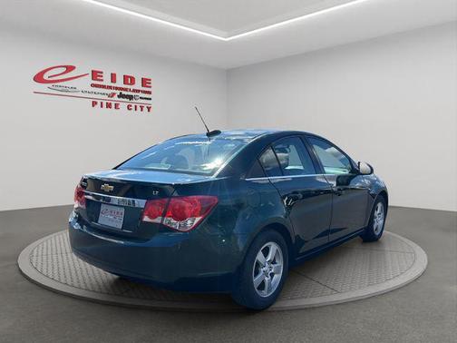 Rainforest Green Metallic 2015 Chevrolet Cruze 1LT