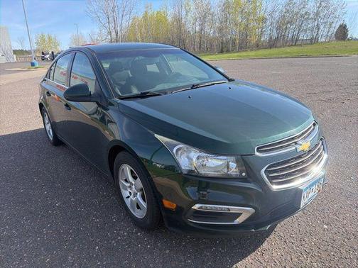 Rainforest Green Metallic 2015 Chevrolet Cruze 1LT