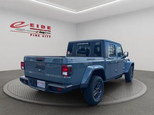 Anvil Clearcoat 2026 Jeep Gladiator Sport S