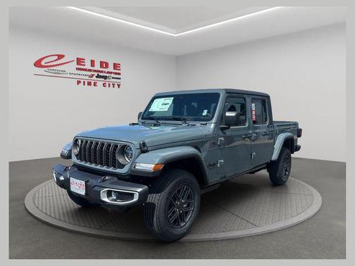 Anvil Clearcoat 2026 Jeep Gladiator Sport S