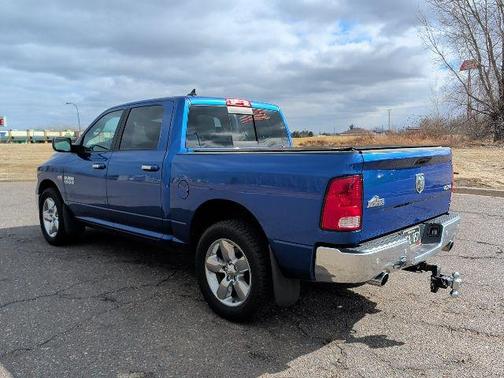 Blue Streak Pearlcoat 2017 RAM 1500 Big Horn