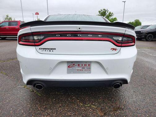2017 Dodge Charger R/T Scat Pack