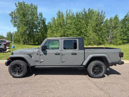 Sting-Gray Clearcoat 2021 Jeep Gladiator Willys 4x4