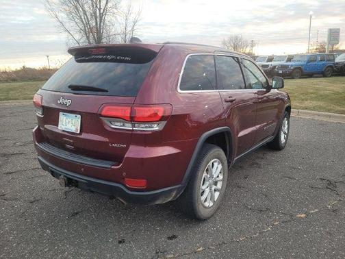 2022 Jeep Grand Cherokee Laredo