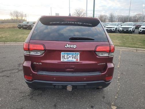 2022 Jeep Grand Cherokee Laredo