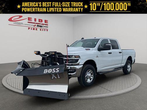 2026 RAM 3500 Tradesman Crew Cab 4x4 6'4' Box