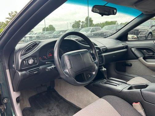 1995 Chevrolet Camaro Base