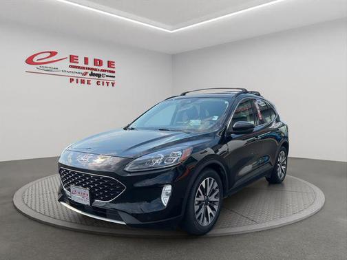 Agate Black Metallic 2020 Ford Escape Titanium