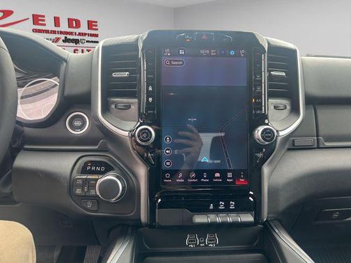 Bright White Clearcoat 2026 RAM 1500 Big Horn/Lone Star