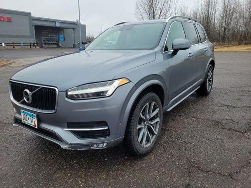 Osmium Grey Metallic 2018 Volvo XC90 T5 Momentum
