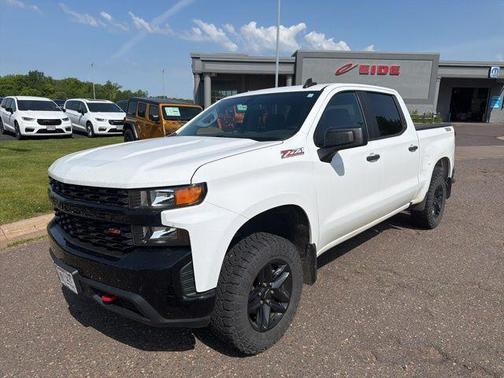 Summit White 2020 Chevrolet Silverado 1500 Custom Trail Boss