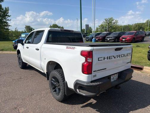 Summit White 2020 Chevrolet Silverado 1500 Custom Trail Boss