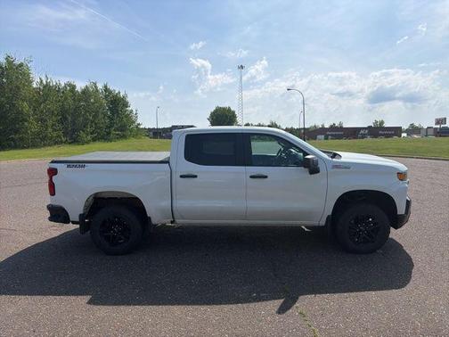 Summit White 2020 Chevrolet Silverado 1500 Custom Trail Boss