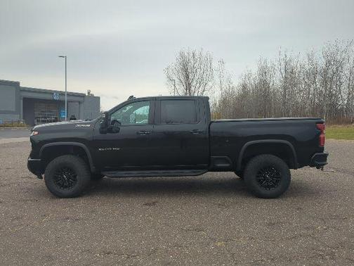 2024 Chevrolet Silverado 2500 4WD Crew Cab Standard Bed ZR2