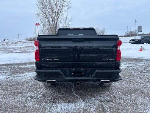 2020 Chevrolet Silverado 1500 Custom