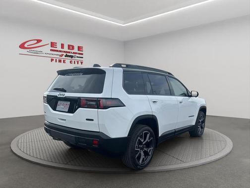 bright white clearcoat 2026 Jeep Cherokee Overland