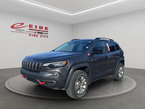 2022 Jeep Cherokee Trailhawk