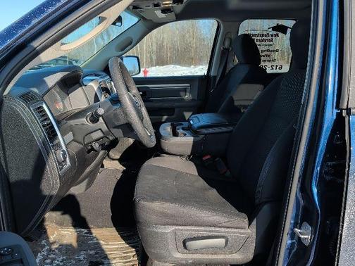 2019 RAM 1500 Classic Warlock Quad Cab 4x4 6'4' Box