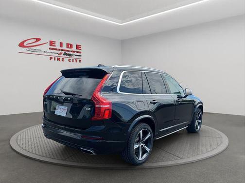 Onyx Black Metallic 2016 Volvo XC90 T6 R-Design