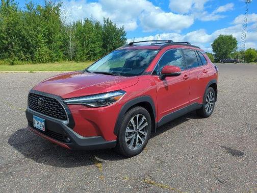 2024 Toyota Corolla Cross XLE