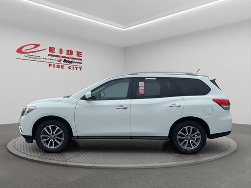 2015 Nissan Pathfinder SV