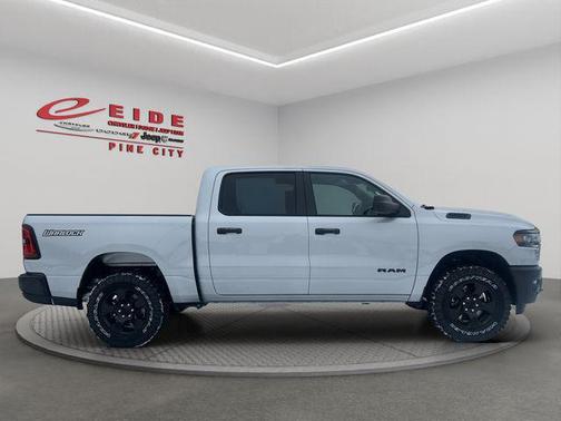 2026 RAM 1500 Warlock Crew Cab 4x4 5'7' Box