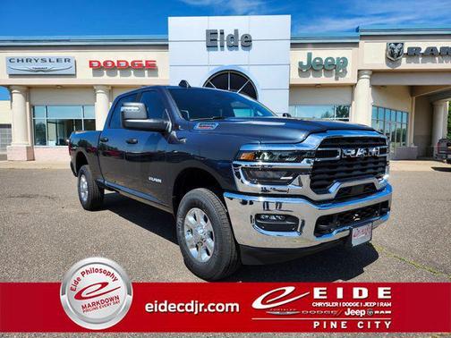 2025 RAM 3500 Big Horn Crew Cab 4x4 6'4' Box