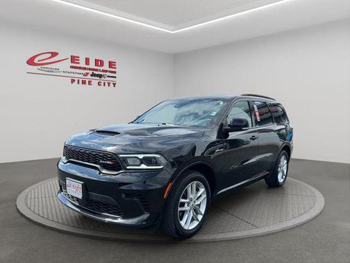 DB Black Crystal Clearcoat 2025 Dodge Durango R/T