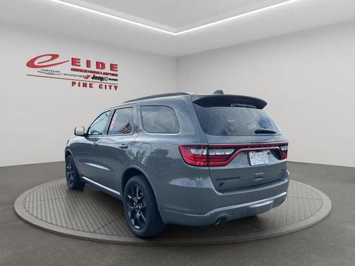 Destroyer Gray Clearcoat 2027 Dodge Durango GT Plus