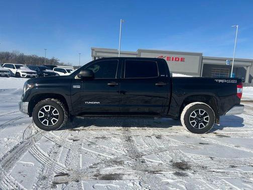 2020 Toyota Tundra SR5