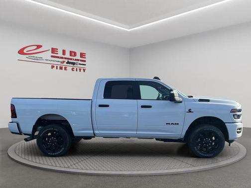 2025 RAM 2500 Big Horn Crew Cab 4x4 6'4' Box