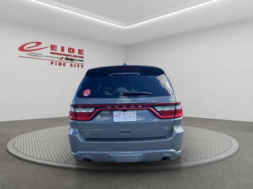 Destroyer Gray Clearcoat 2025 Dodge Durango R/T