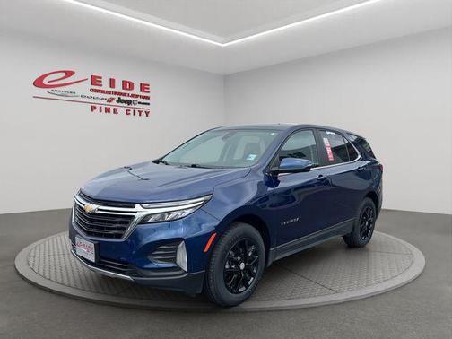 Blue Glow Metallic 2022 Chevrolet Equinox 1LT