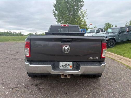 Granite Crystal Metallic Clearcoat 2020 RAM 3500 Tradesman Crew Cab 4x4 8' Box