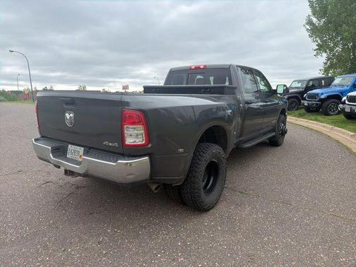 Granite Crystal Metallic Clearcoat 2020 RAM 3500 Tradesman Crew Cab 4x4 8' Box