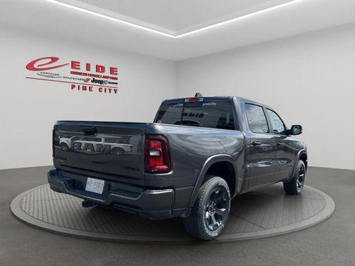 Granite Crystal Metallic Clearcoat 2026 RAM 1500 Big Horn/Lone Star