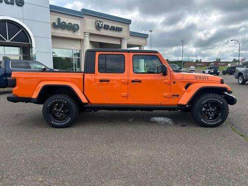 2025 Jeep Gladiator Willys