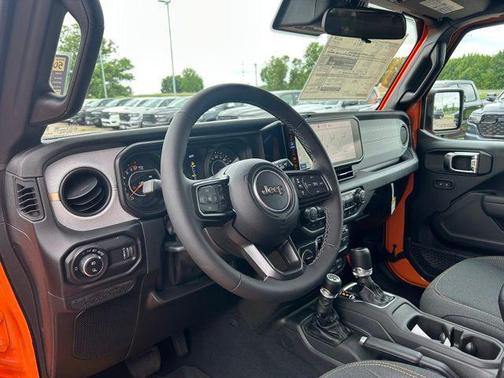2025 Jeep Gladiator Willys