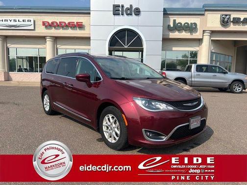 2020 Chrysler Pacifica Touring L