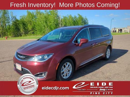 2020 Chrysler Pacifica Touring L