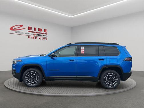 Hydro Blue Pearlcoat 2026 Jeep Cherokee Limited