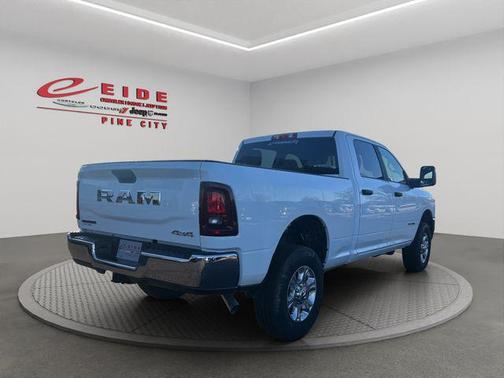 2026 RAM 2500 Big Horn Crew Cab 4x4 6'4' Box