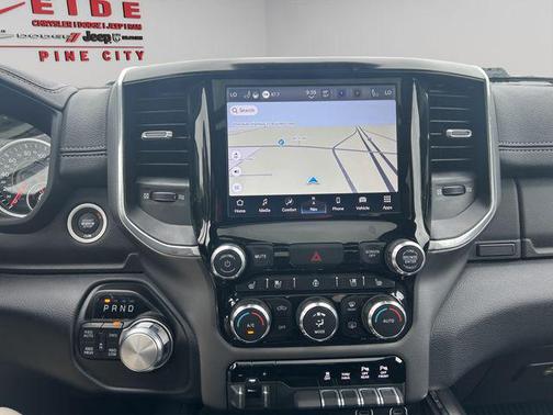 Bright White Clearcoat 2022 RAM 1500 Laramie