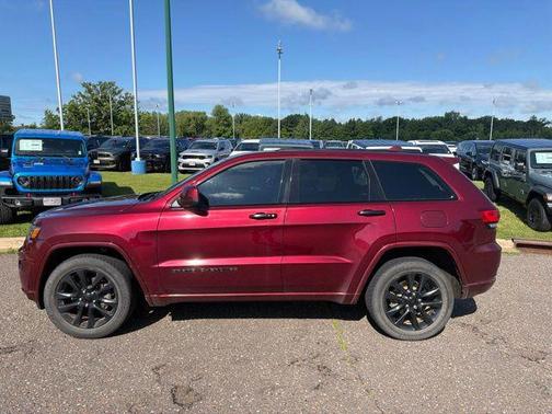 Velvet Red Pearlcoat 2018 Jeep Grand Cherokee Altitude