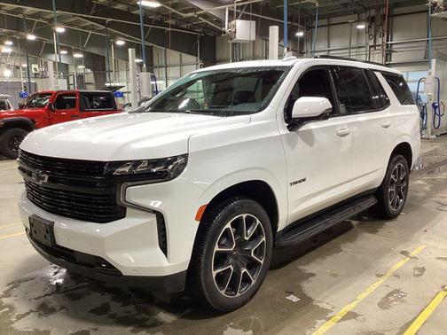 2023 Chevrolet Tahoe 4WD RST