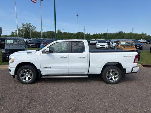 Bright White Clearcoat 2022 RAM 1500 Big Horn/Lone Star