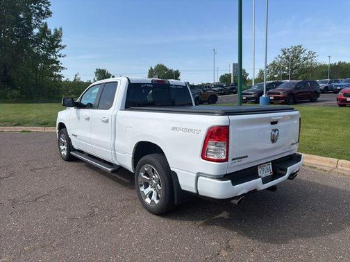Bright White Clearcoat 2022 RAM 1500 Big Horn/Lone Star