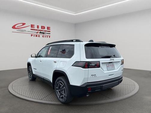 Bright White Clearcoat 2026 Jeep Cherokee Limited