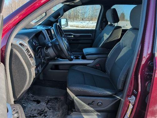 2024 RAM 1500 Big Horn/Lone Star